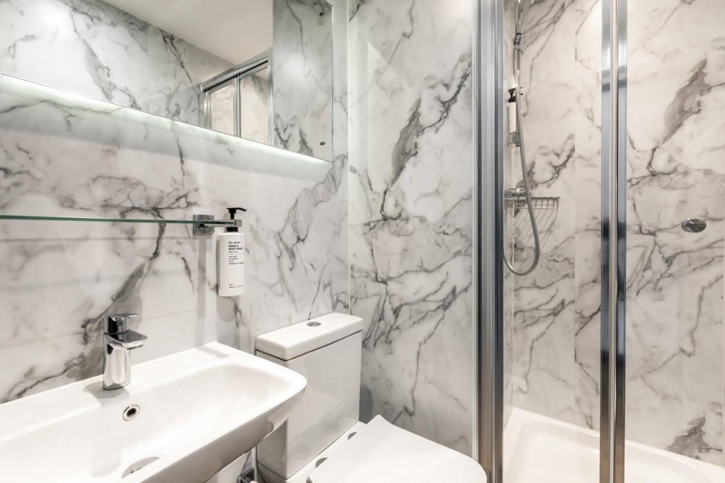 STG Hotel London Oxford Street 55/143