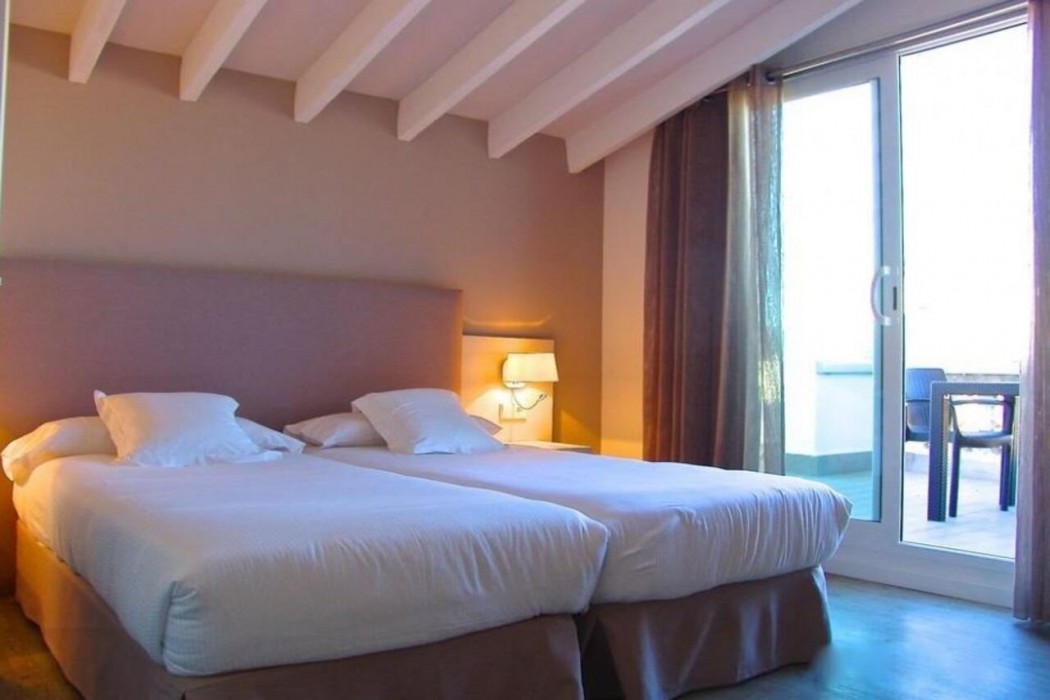 Antic Hotel Espana 22/37