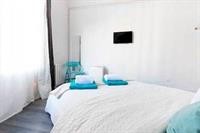 Bruc & Bruc Guesthouse 33/83