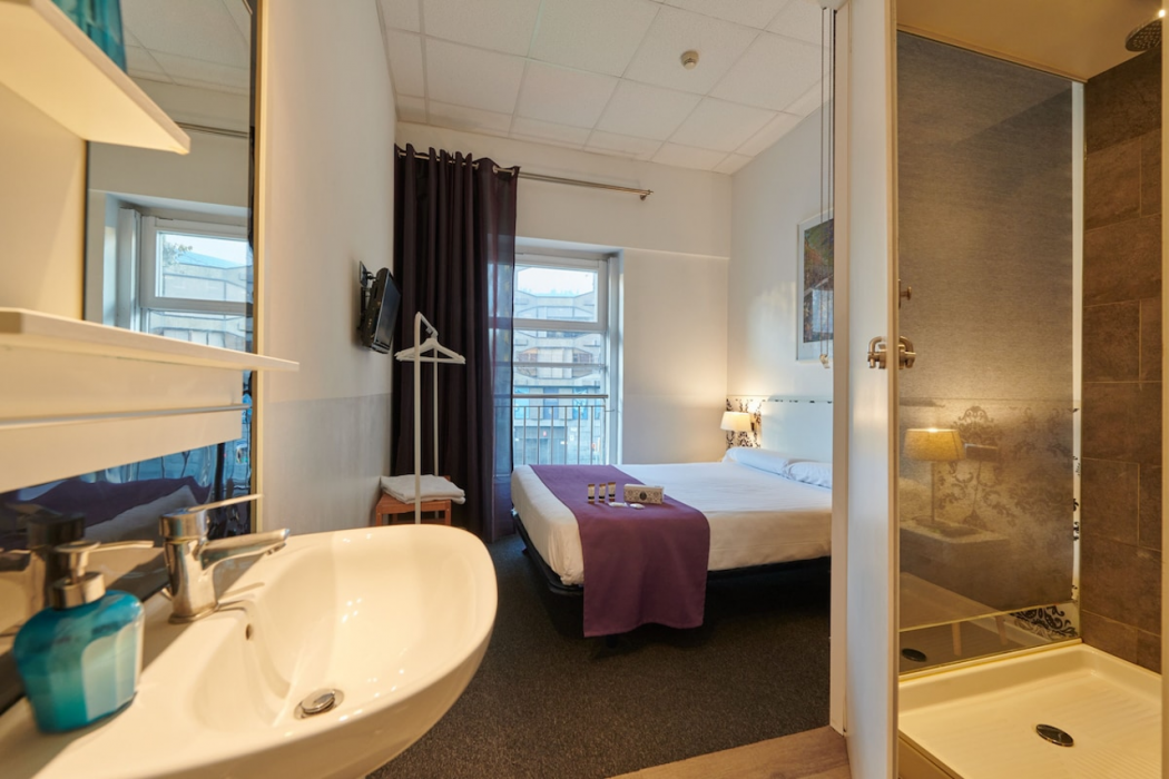 Hostal Mayerling Centro 7/33