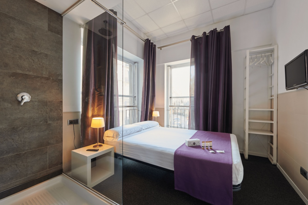 Hostal Mayerling Centro 9/33