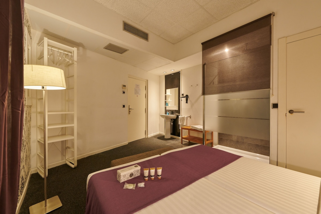 Hostal Mayerling Centro 12/33