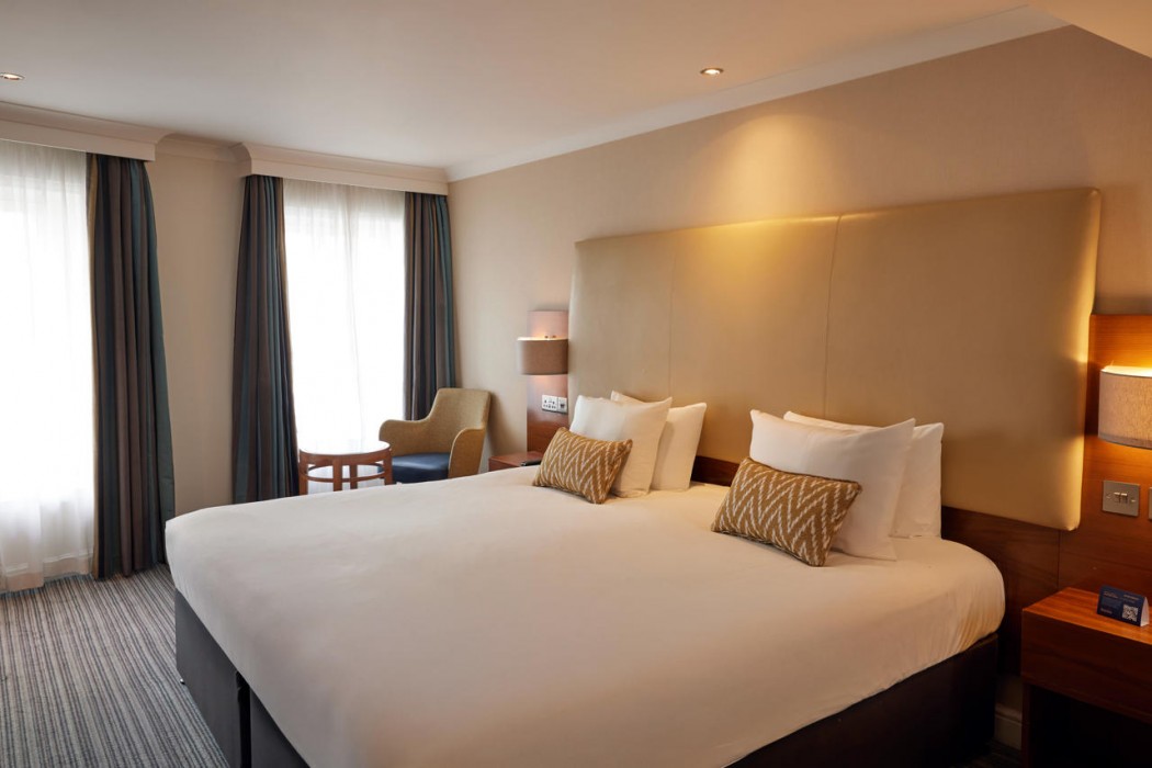 Thistle London Piccadilly 24/72
