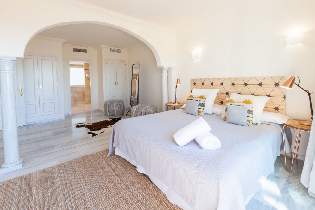 Magna Marbella Dream Duplex 12/19
