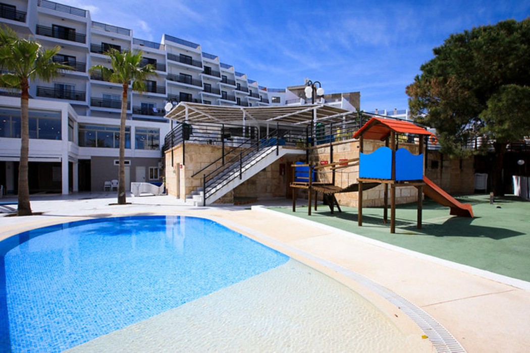 Palmanova Suites by TRH 21/46