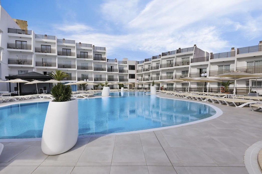 Palmanova Suites by TRH 1/46