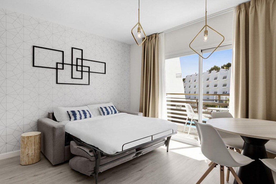 Palmanova Suites by TRH 12/46