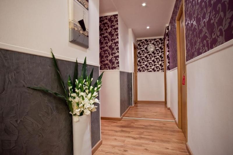 Hostal Victoriano 28/90