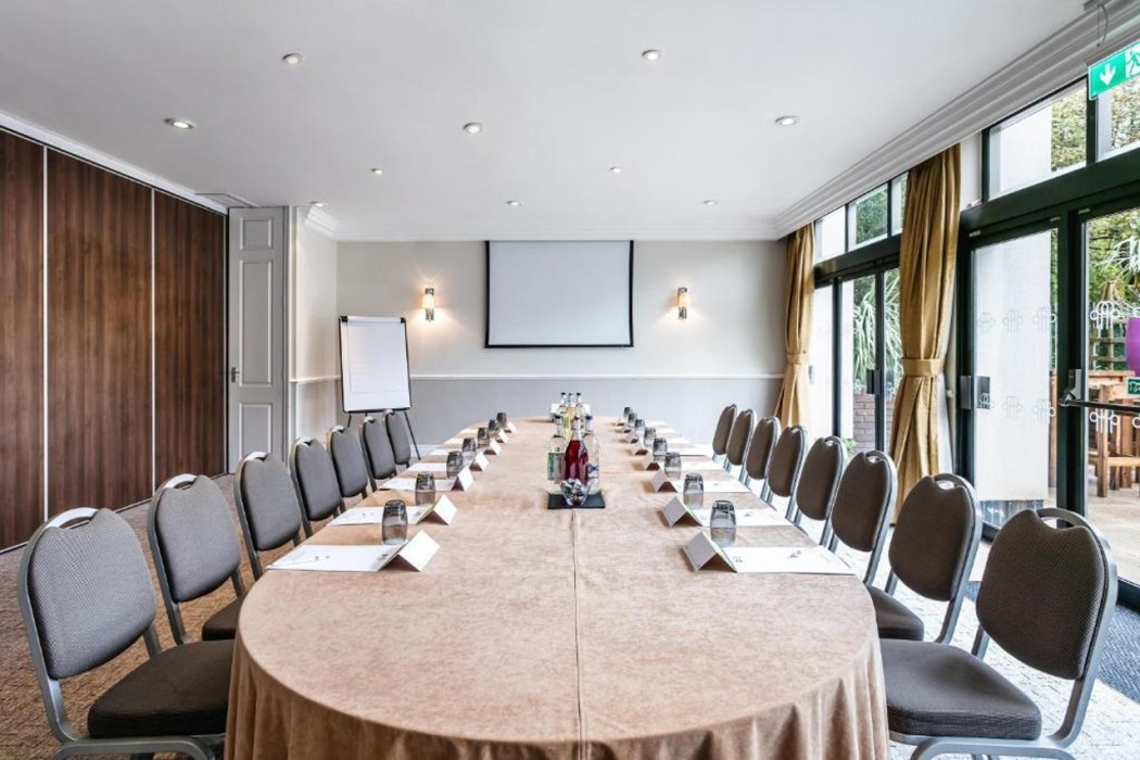 Best Western Plus Pinewood Manchester Airport-Wilmslow Hotel 15/20