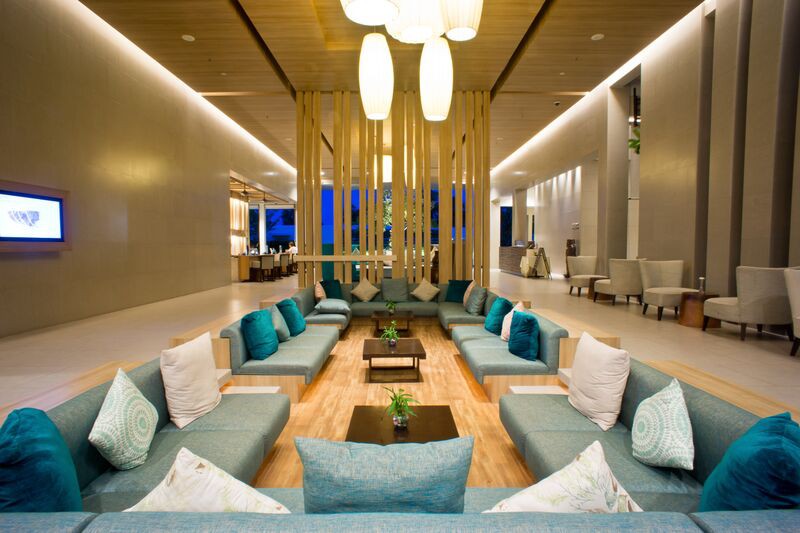 Le Meridien Phuket Mai Khao Beach Resort 7/60