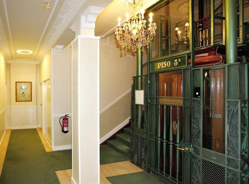 Hotel Niza 37/75