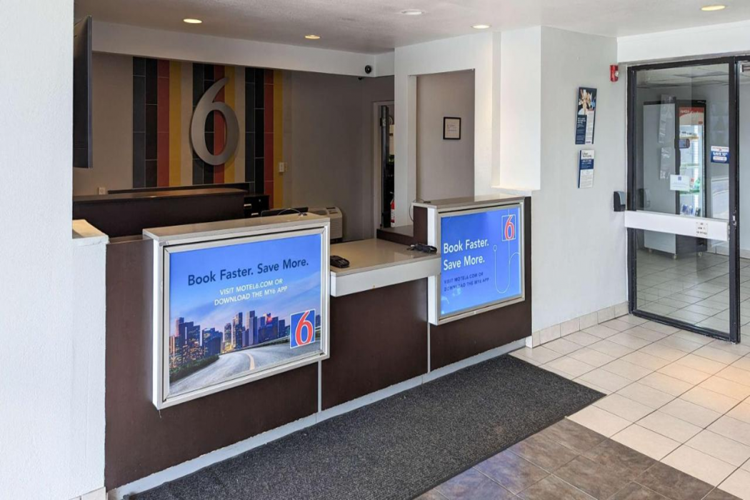 Motel6 Danvers, MA - Boston North 6/58