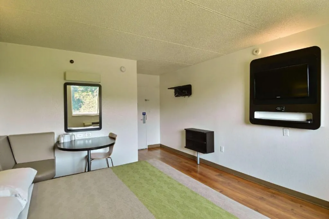 Motel6 Danvers, MA - Boston North 19/58