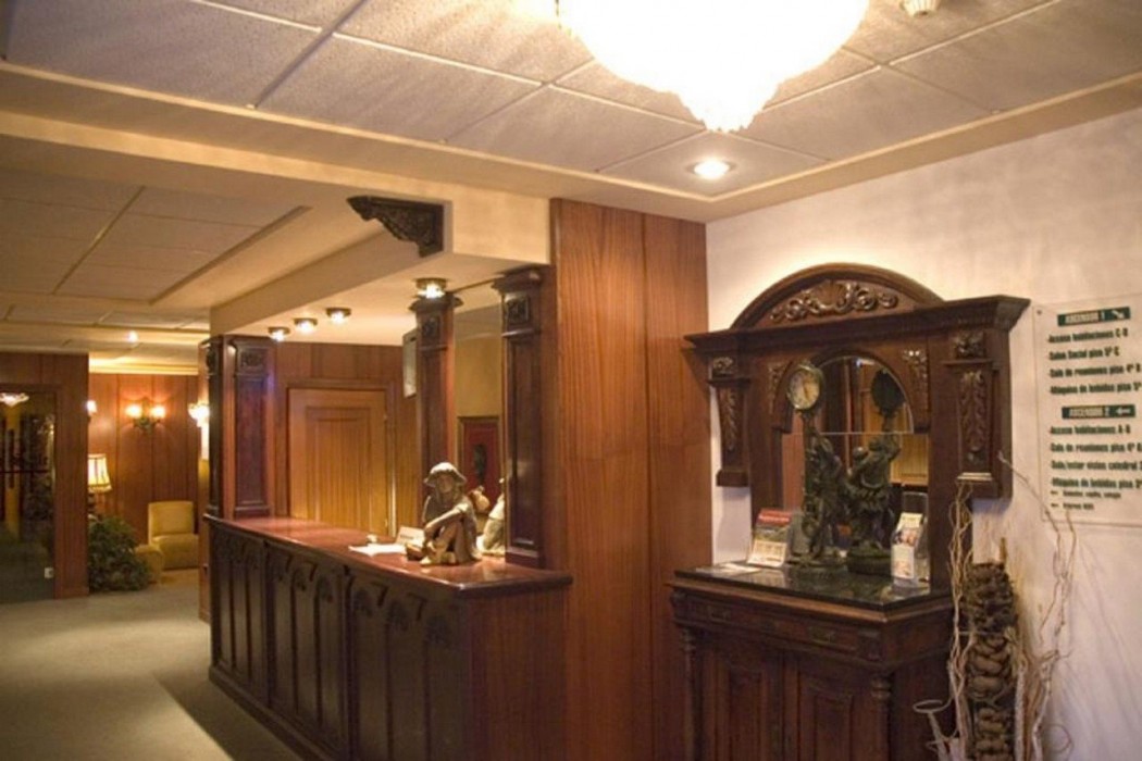 Hotel Albergue La Salle 17/55