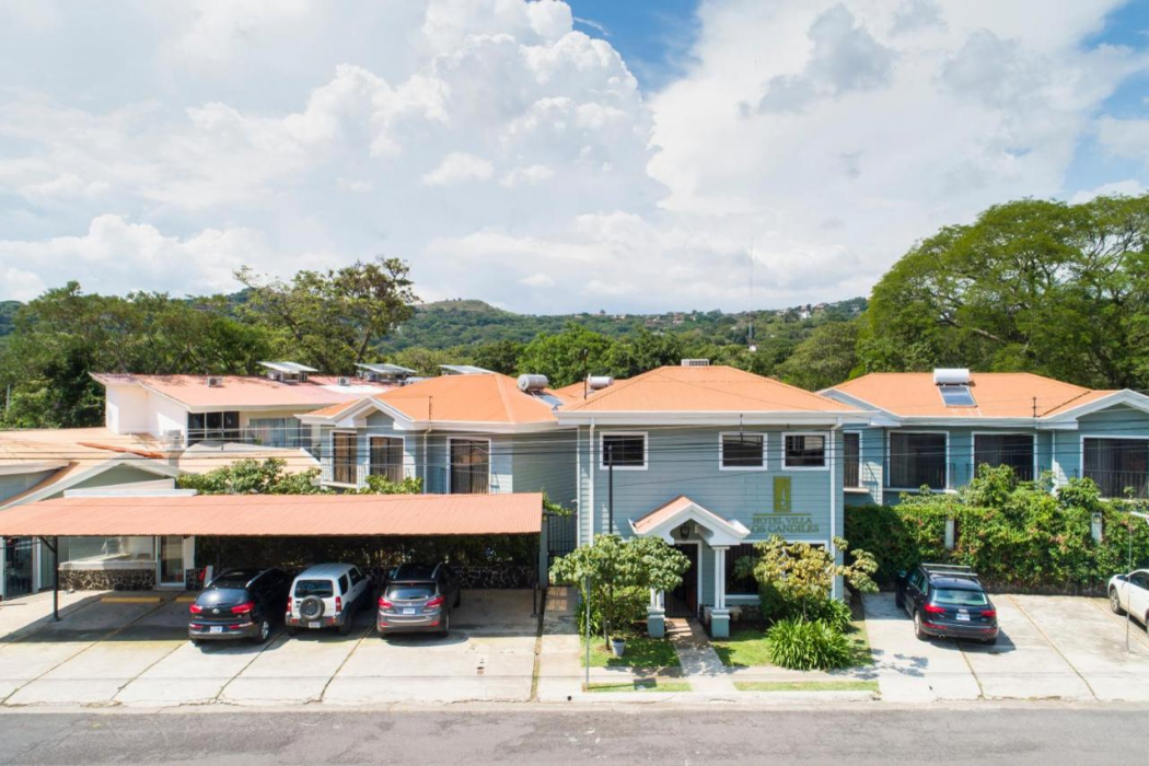 Hotel Villa Los Candiles in SANTA ANA
