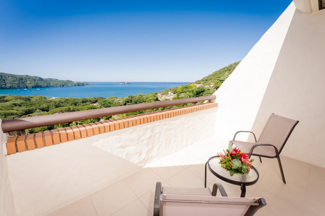 Hotel Villas Sol Beach Resort 10/77