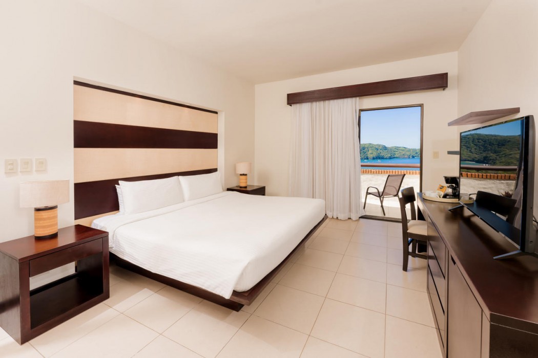 Hotel Villas Sol Beach Resort 12/77