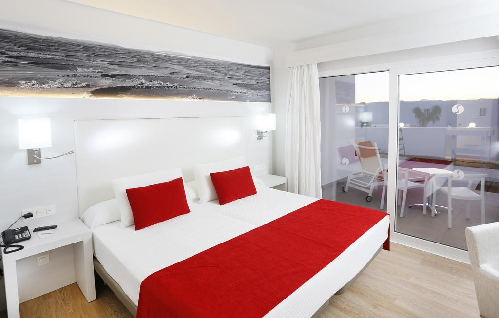 Aequora Lanzarote Suites 17/67