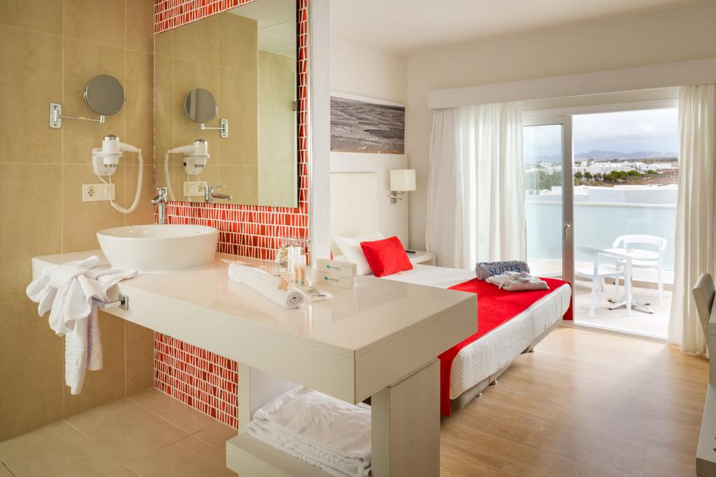 Aequora Lanzarote Suites 16/67