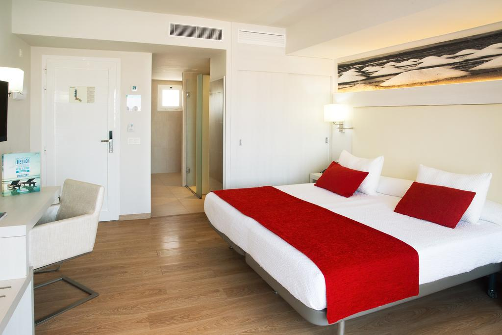 Aequora Lanzarote Suites 15/67