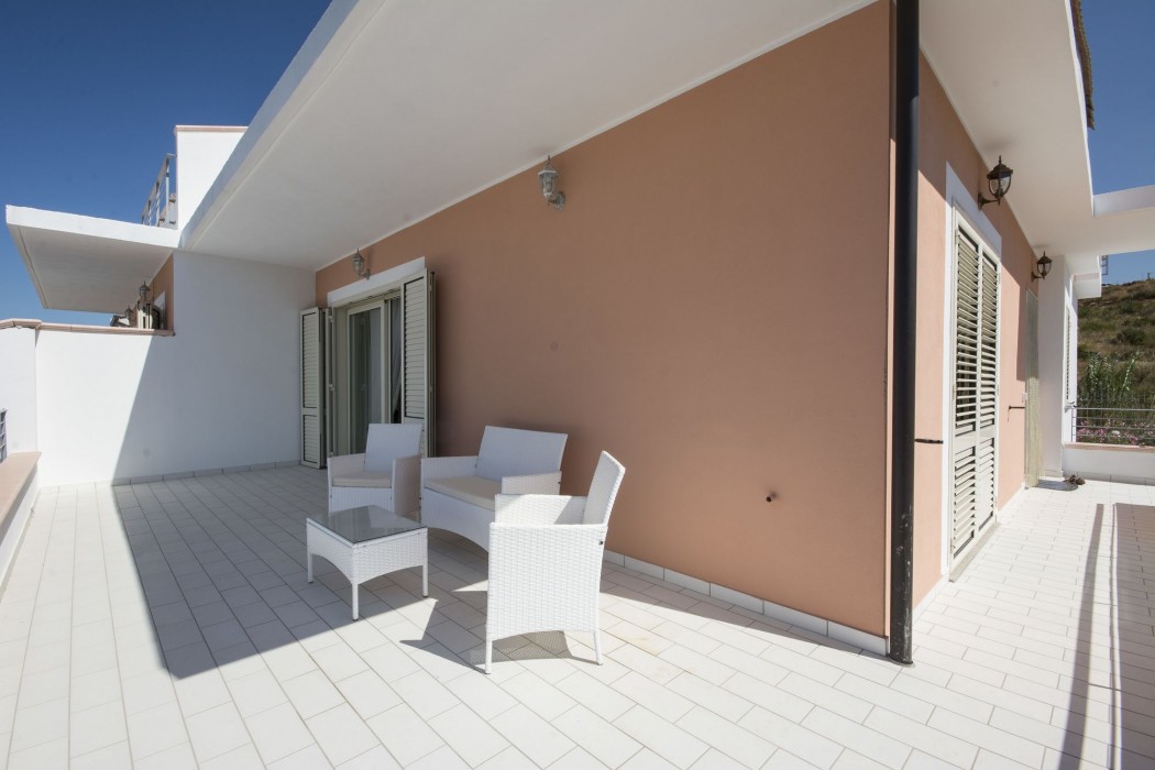 Villa Armonia 41/93