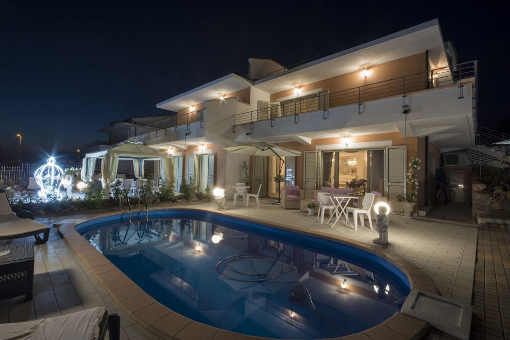 Villa Armonia 53/93