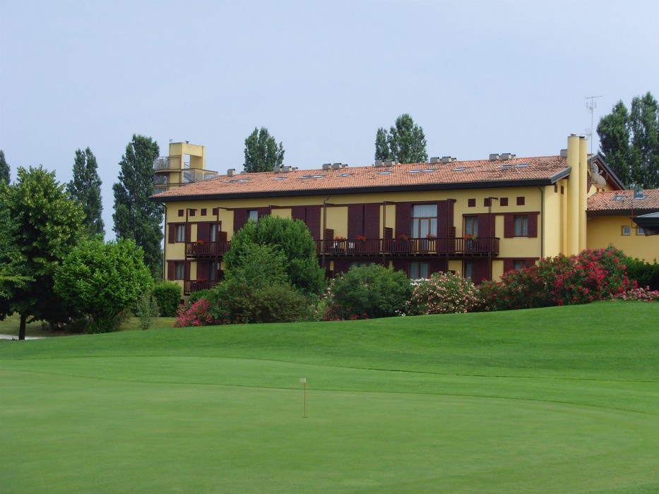 Hotel Golf Inn 49/73
