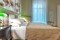 Rame Suites 54/68