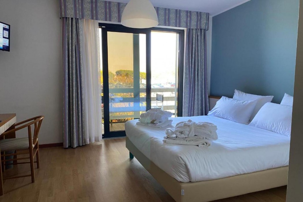 Alevic Hotel Sirmione 9/69