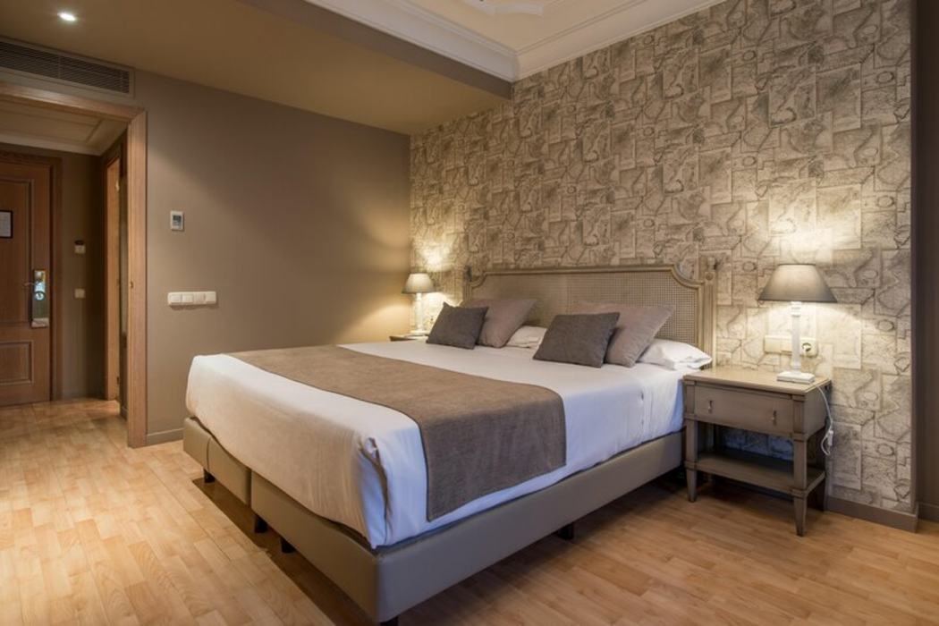Vincci Lys Hotel 11/65