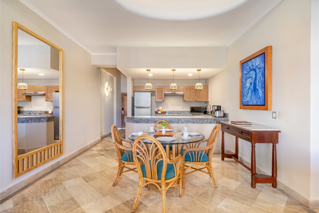 Velas Vallarta Suites Resort All Inclusive 31/99