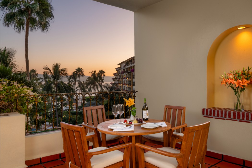 Velas Vallarta Suites Resort All Inclusive 30/99