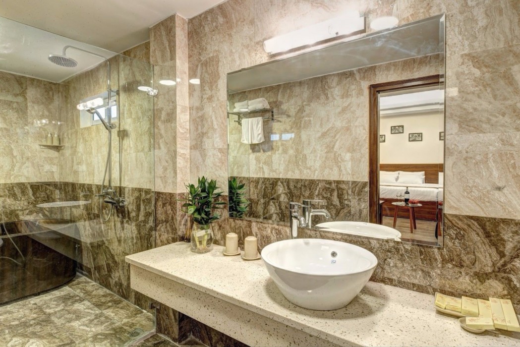 My Hotel 23 48/62