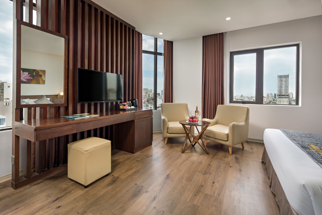 Diamond Beach Hotel 24/47