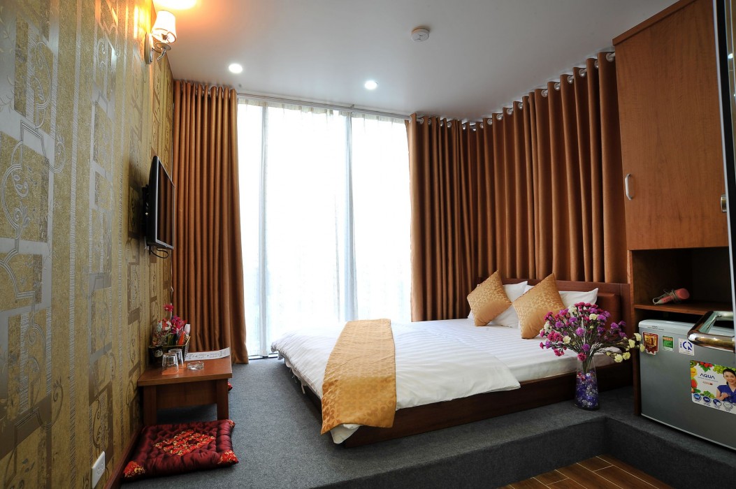 Obis Hotel 6/18