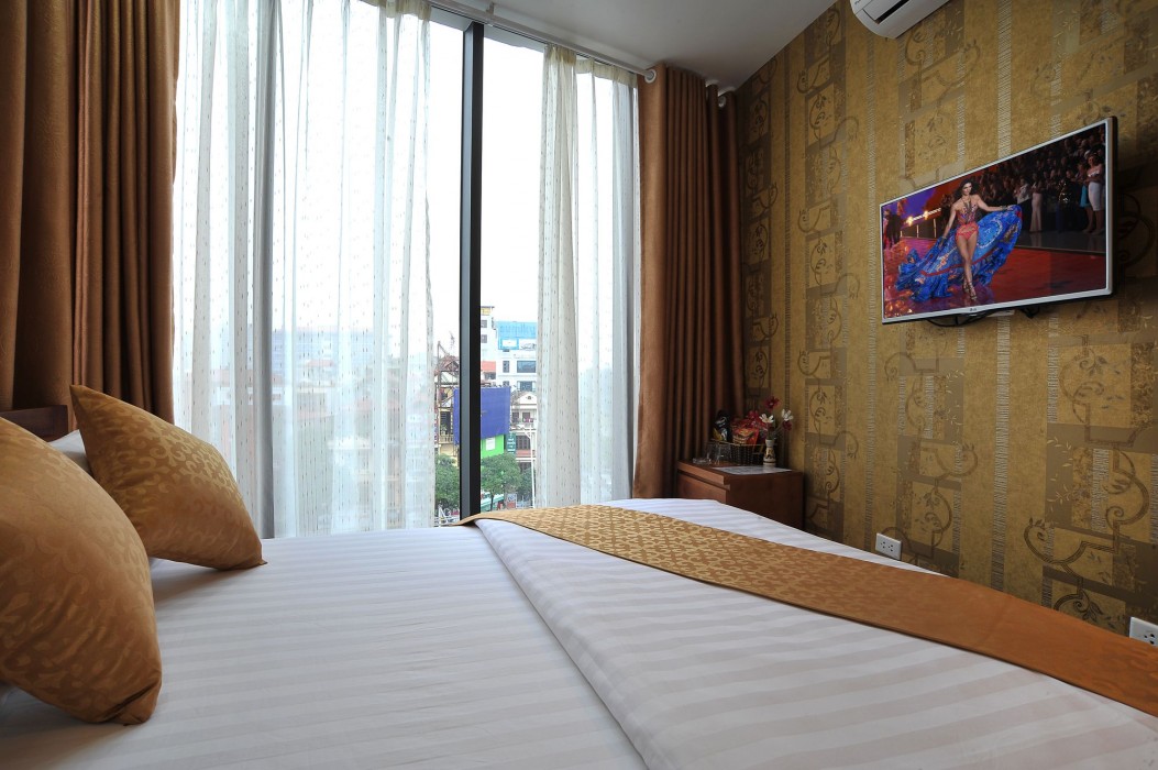 Obis Hotel 17/18