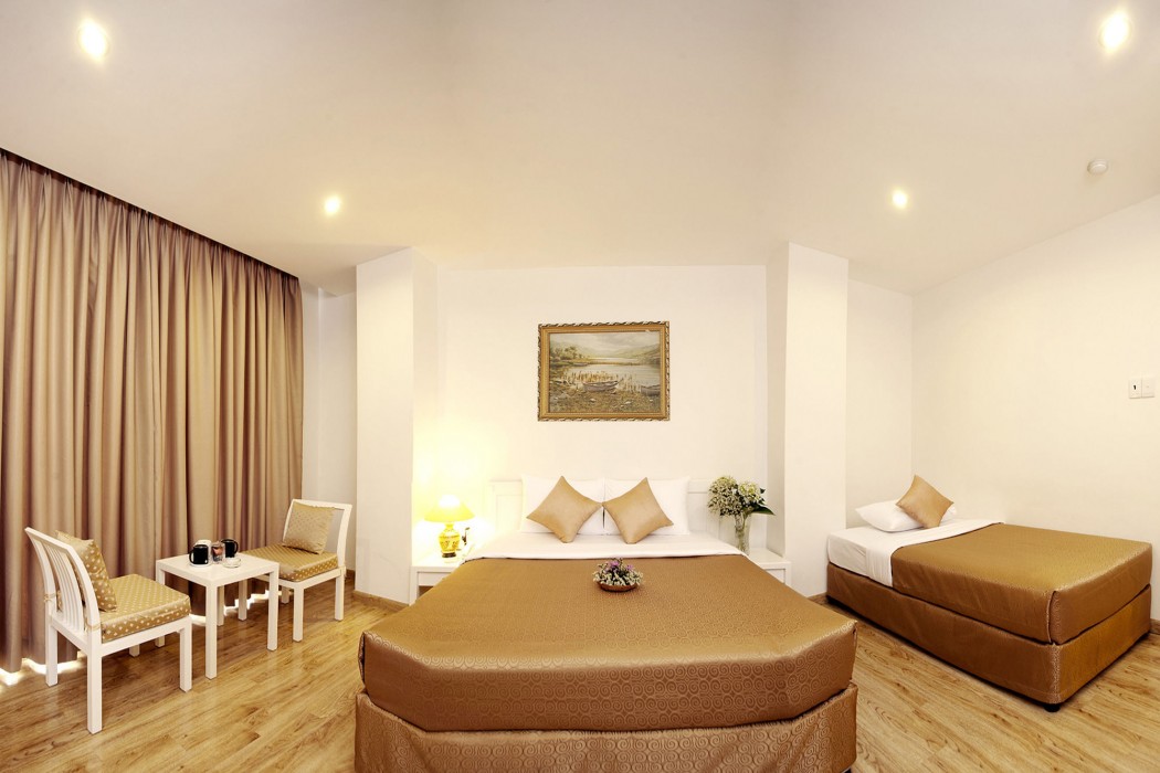 Ngan Ha Hotel 44/80