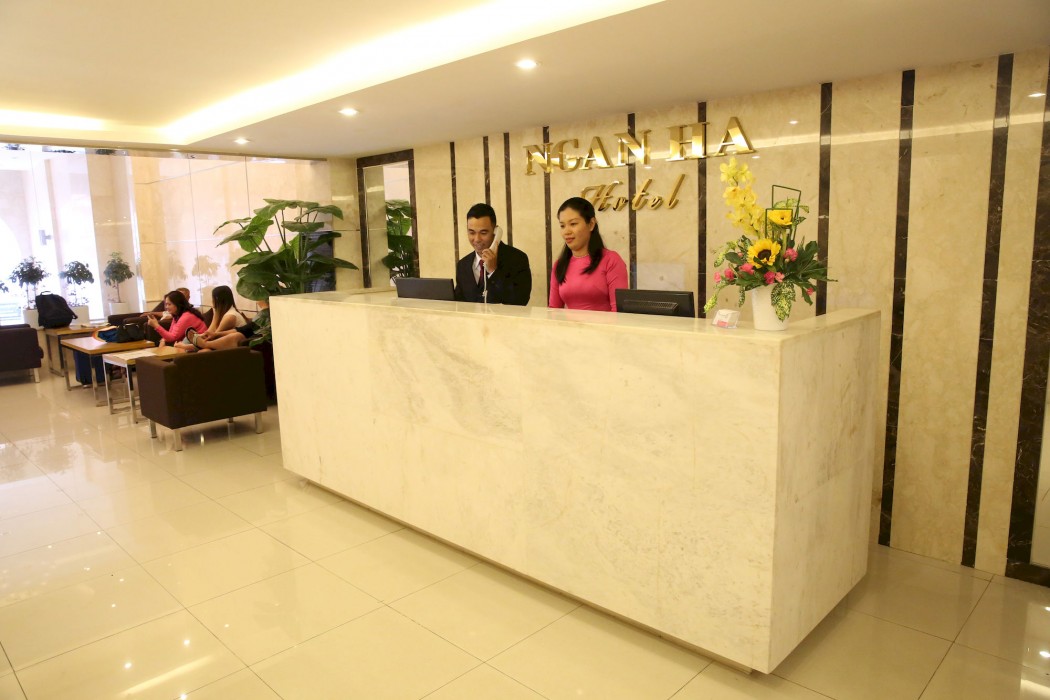 Ngan Ha Hotel 35/80