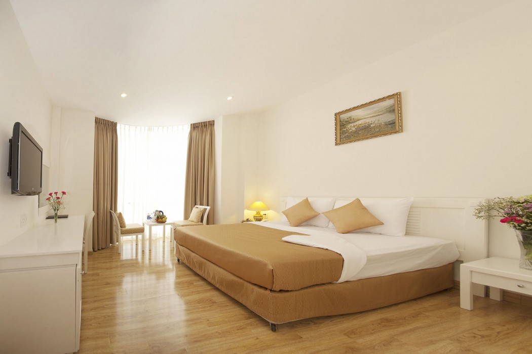 Ngan Ha Hotel 48/80