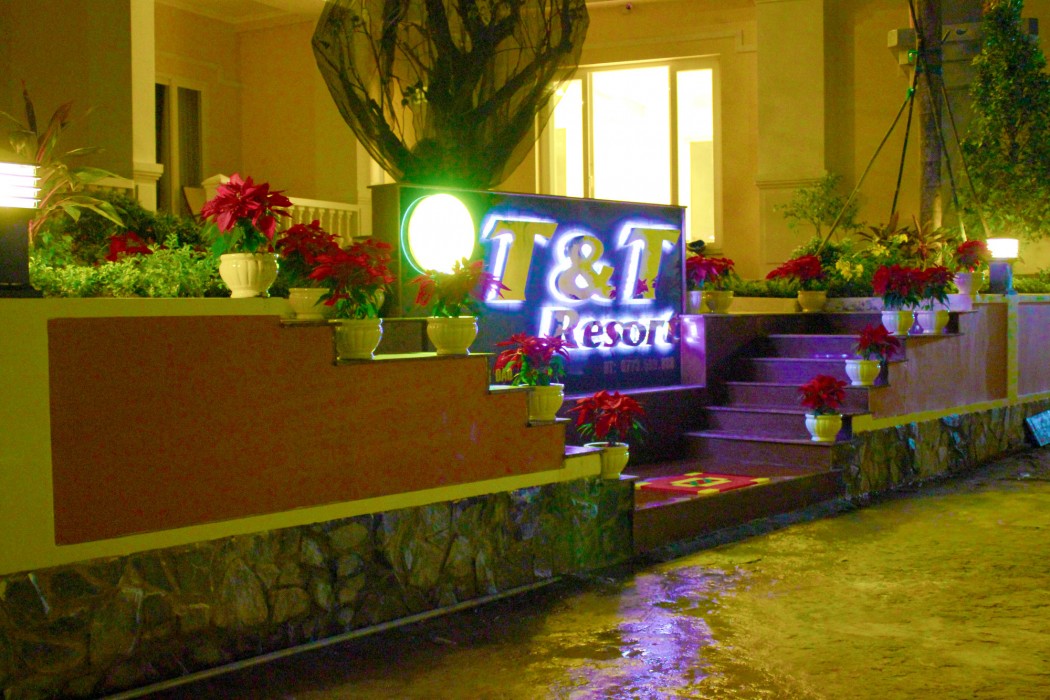 T&T Resort 43/84
