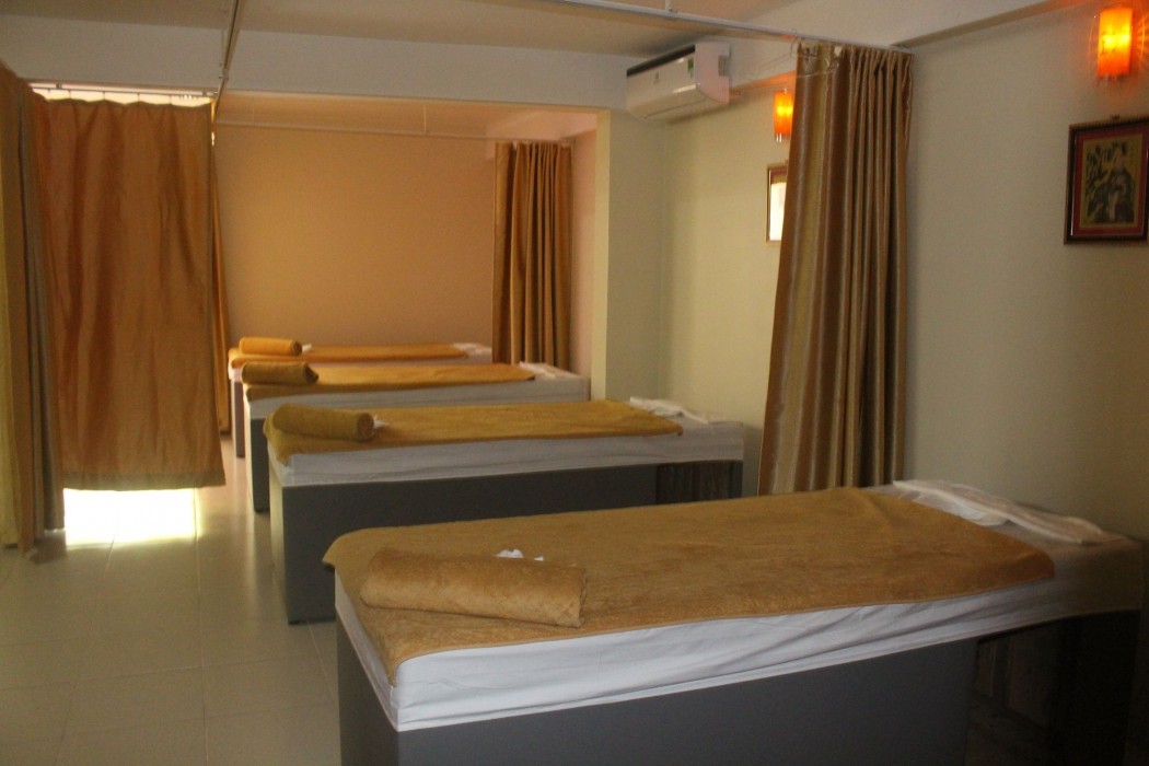 T&T Resort 72/84