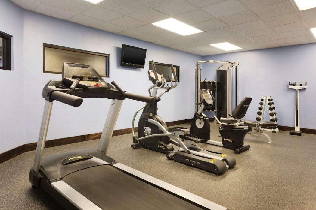 Country Inn & Suites by Radisson, Wolfchase-Memphis, TN 14/18