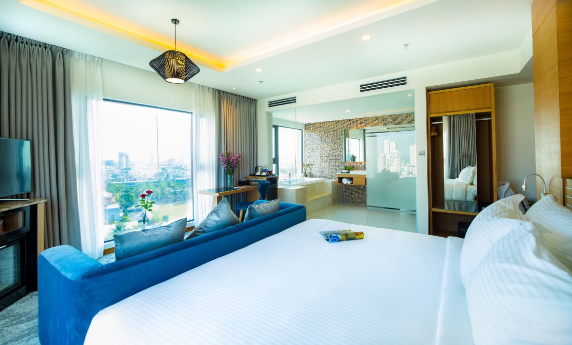 Nam Hotel & Spa 48/70