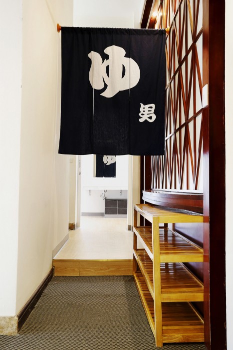 TK123 Hanoi Hotel 27/88