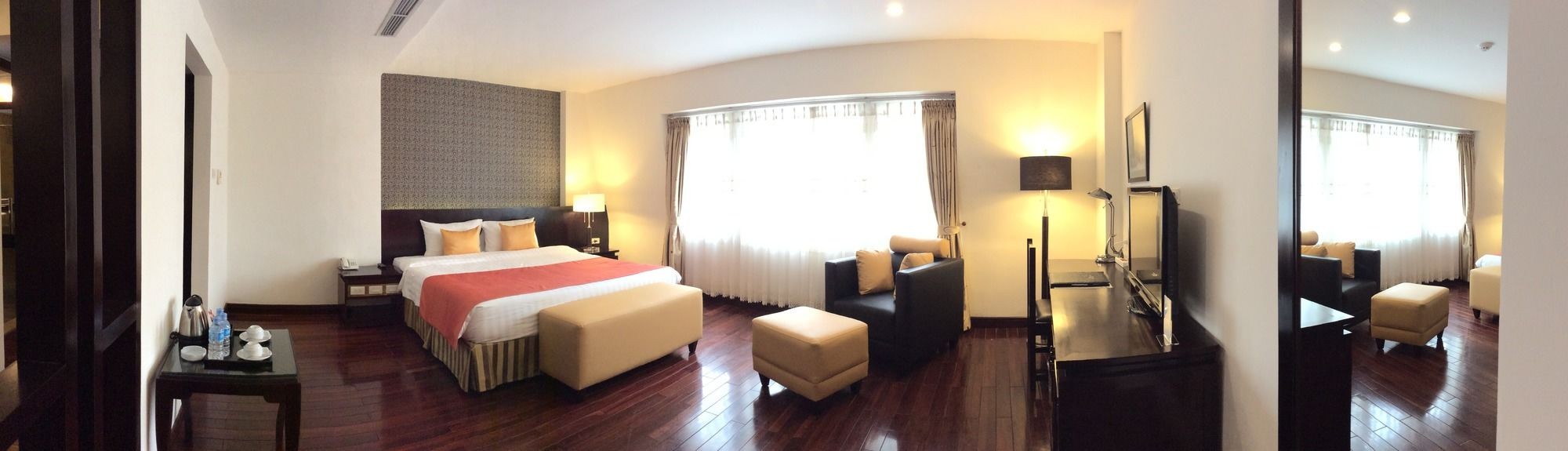 TK123 Hanoi Hotel 51/88