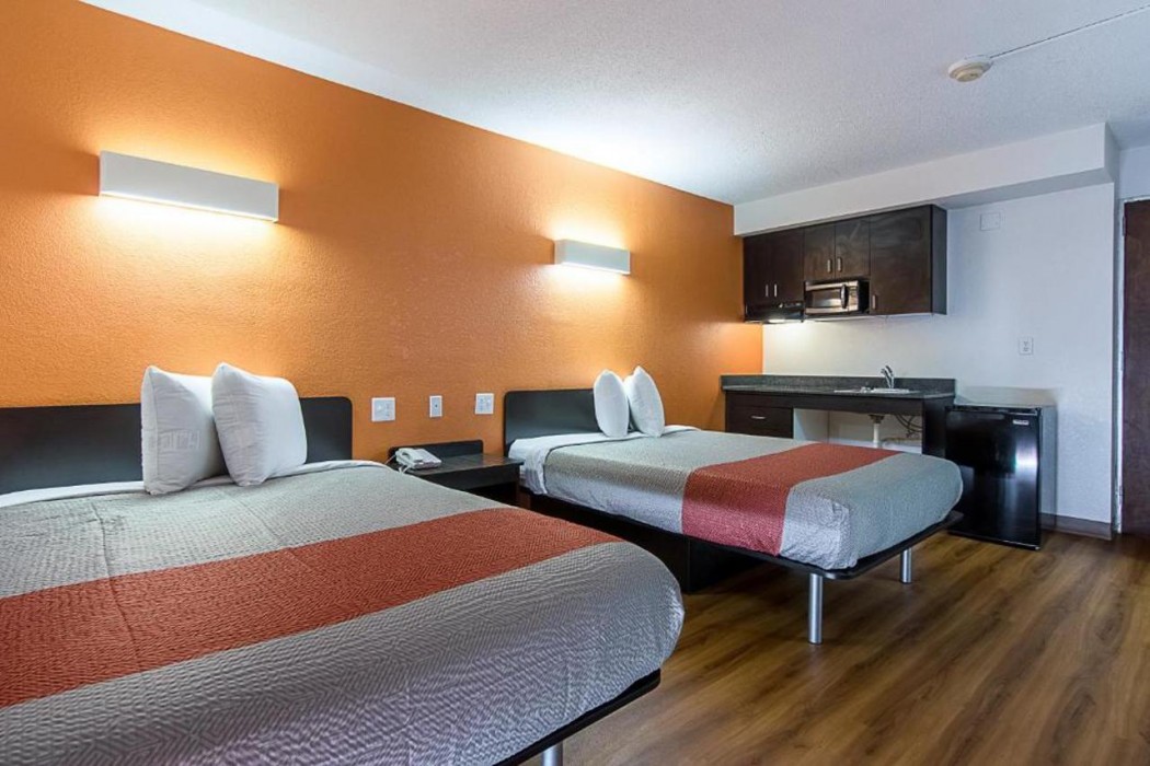 Motel6 Atlanta, GA - Atlanta Airport Virginia Ave 17/60