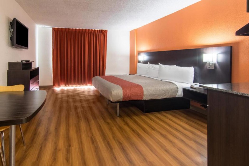Motel6 Atlanta, GA - Atlanta Airport Virginia Ave 14/60