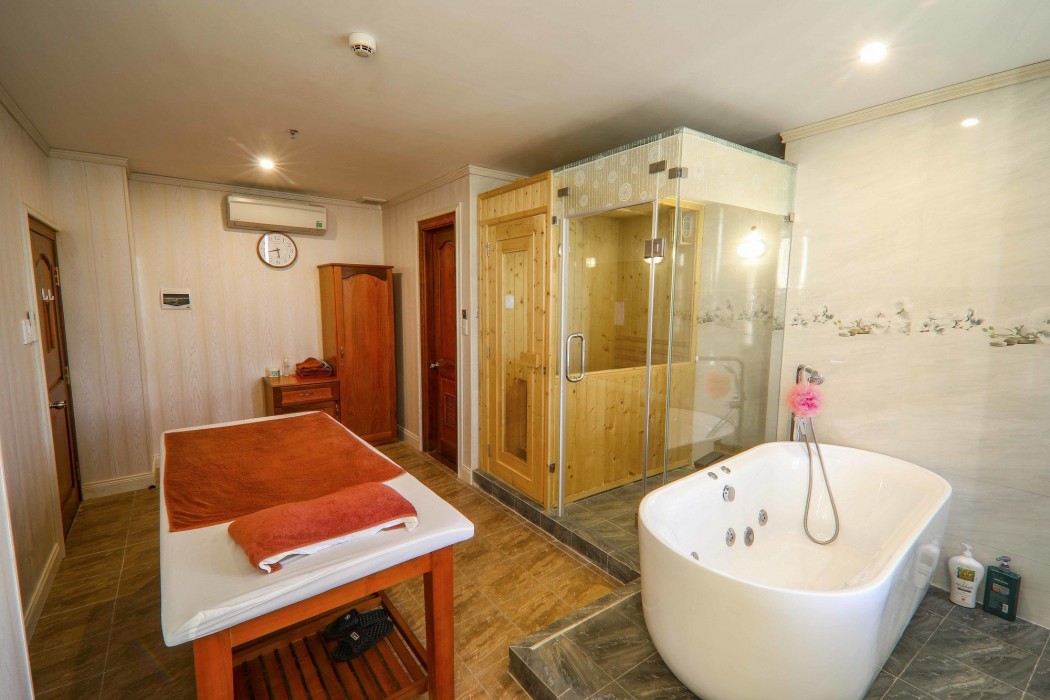 Huong Viet Hotel 42/99