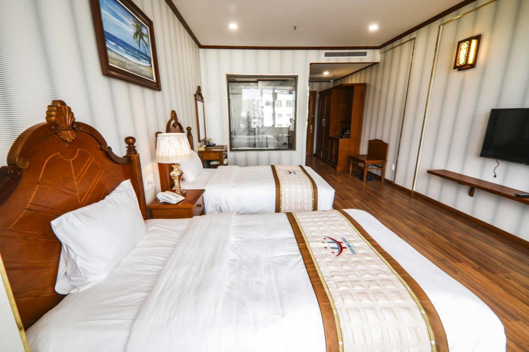 Huong Viet Hotel 53/99