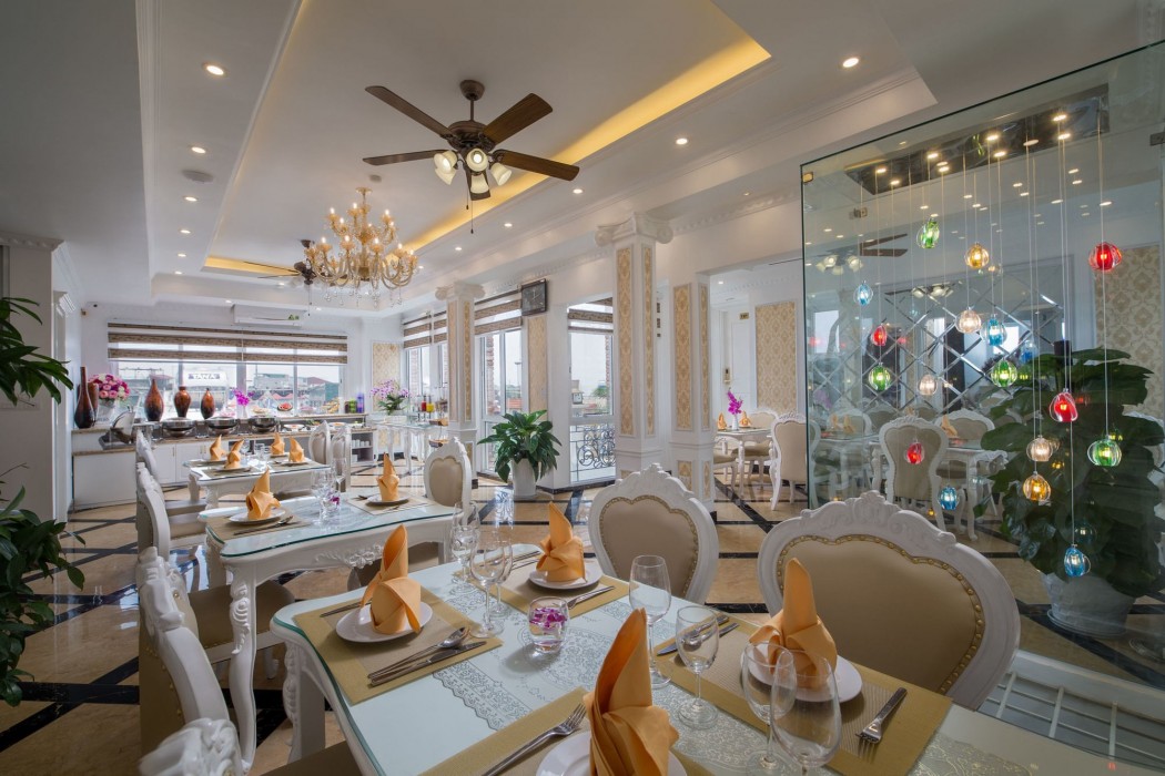 Hanoi Cristina Hotel & Travel 21/28